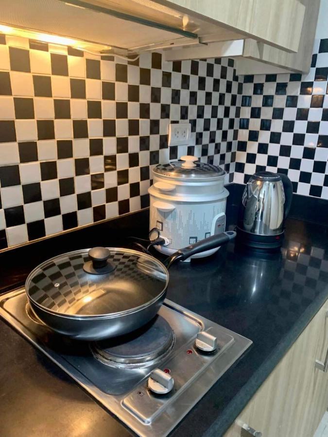 A Special Place Shore Residences Manila Bagian luar foto