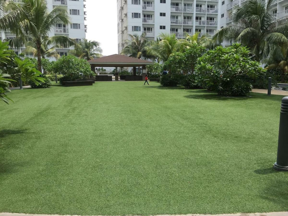 A Special Place Shore Residences Manila Bagian luar foto